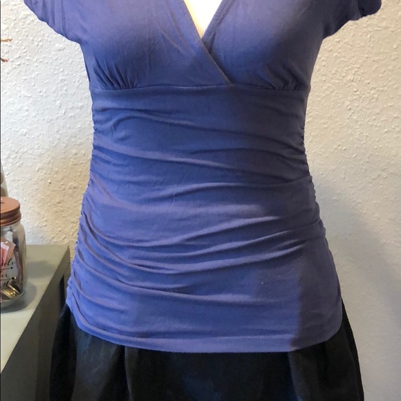 (48) Purple Top with Ruched Sides - Picture 4 of 4